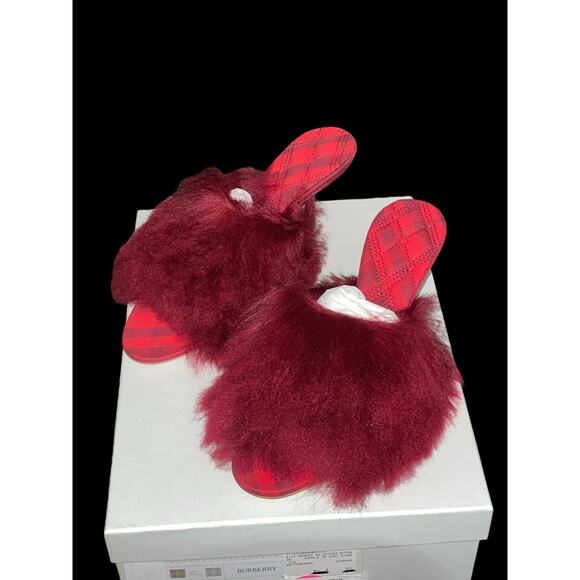 Authentic Burberry Minnie Jackie Shearling Mules Slide Sandal Ripple Red NIB COA - Picture 1 of 13